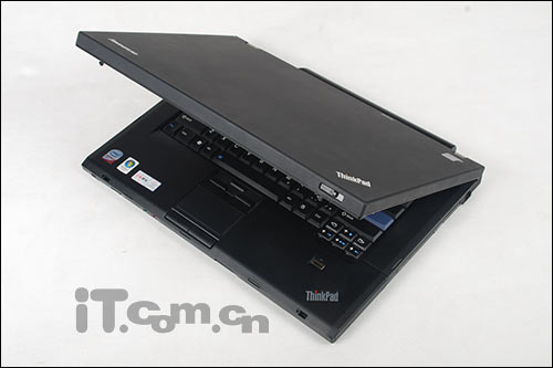 終極移動(dòng)工作站 ThinkPad W500評(píng)測