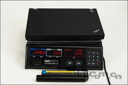 終極移動(dòng)工作站 ThinkPad W500評(píng)測