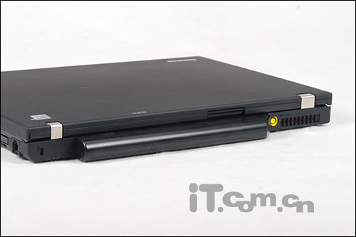 終極移動(dòng)工作站 ThinkPad W500評(píng)測