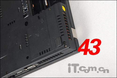 終極移動(dòng)工作站 ThinkPad W500評(píng)測