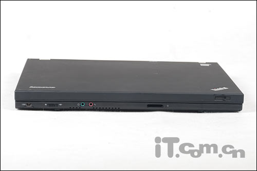 終極移動(dòng)工作站 ThinkPad W500評(píng)測