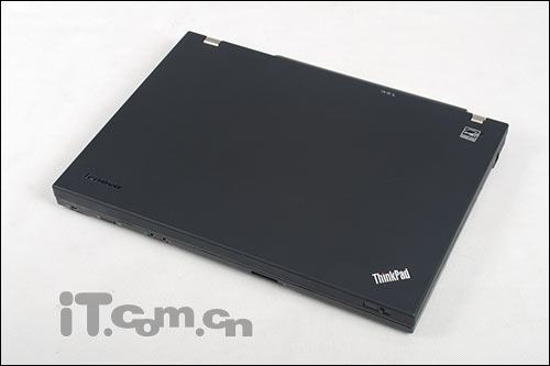 終極移動(dòng)工作站 ThinkPad W500評(píng)測
