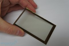 透明材質(zhì)太陽能使得屏幕可充電未運(yùn)用筆記本以及手機(jī)上！