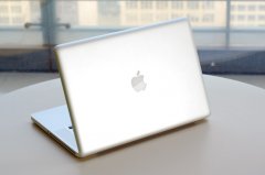 二手蘋果macbook pro從第一款到最新款都為金屬材質(zhì)教你如何挑選