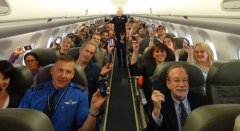 歐美多家航空公司允乘客在起飛及降落中使用筆記本電腦及手機(jī)平板